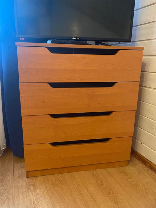 Столик журнальний