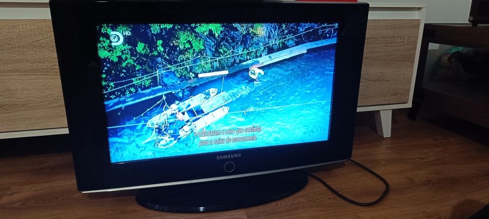 Televisão Samsung 26 polegadas443550536503152641