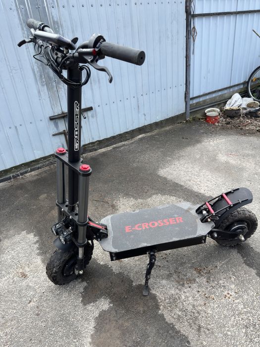 Продам самокат кросер рокет