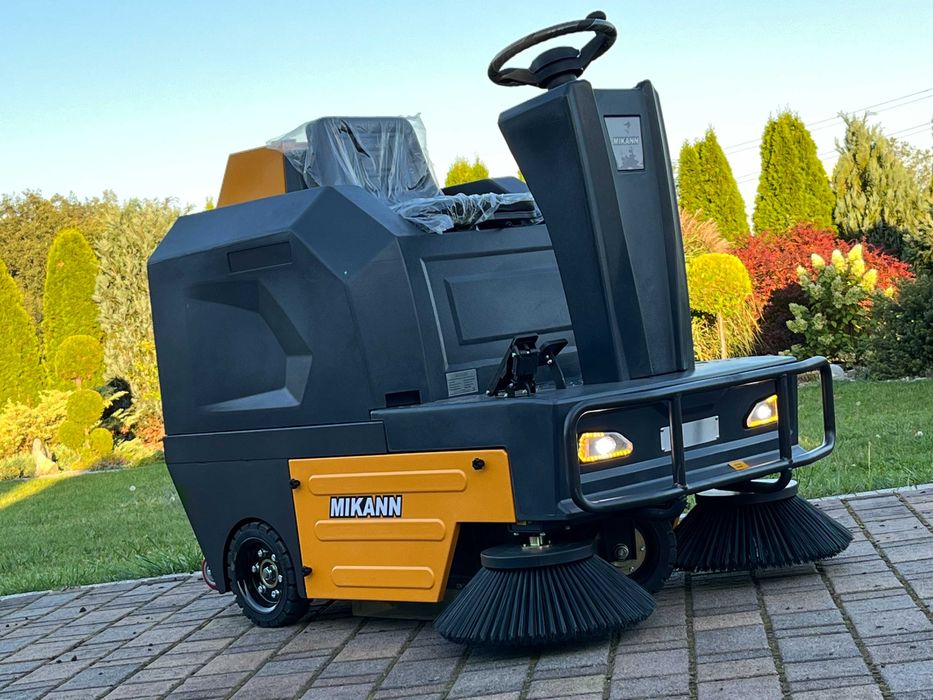 Zamiatarka Samojezdna, Mikann ME125,Karcher, Hako Japan Trak, RATY 0%