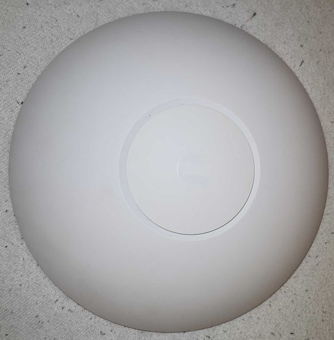 Punkt dostępowy Ubiquiti UniFi AP AC LR (UAP-AC-LR)