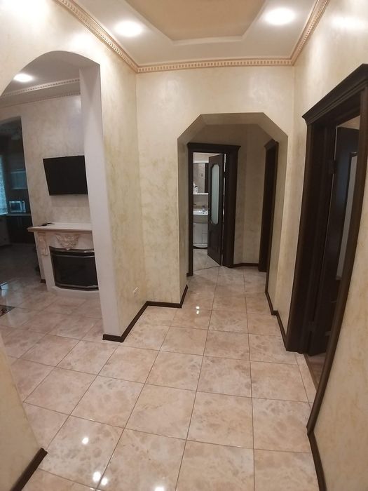 Apartment in Zaporizhzhya, Slobidka - View 4