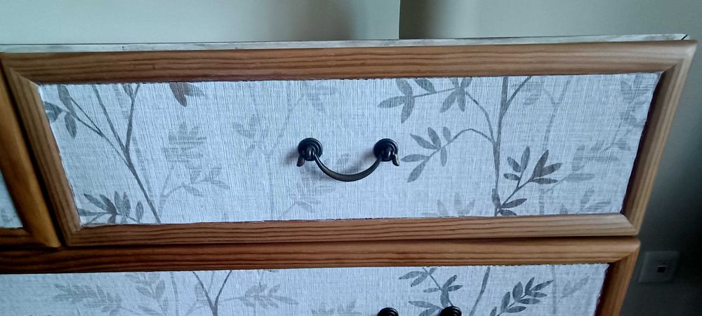 Comoda com 5 gavetas