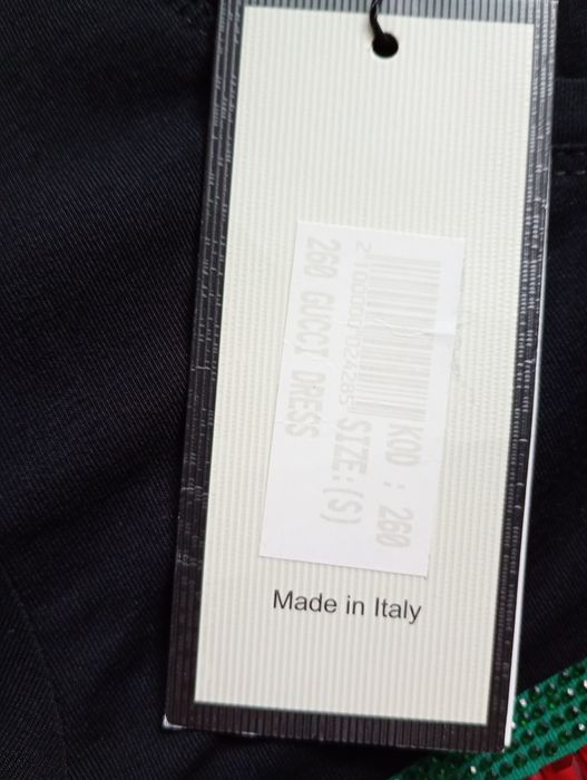 Nowa sukienka z metką S