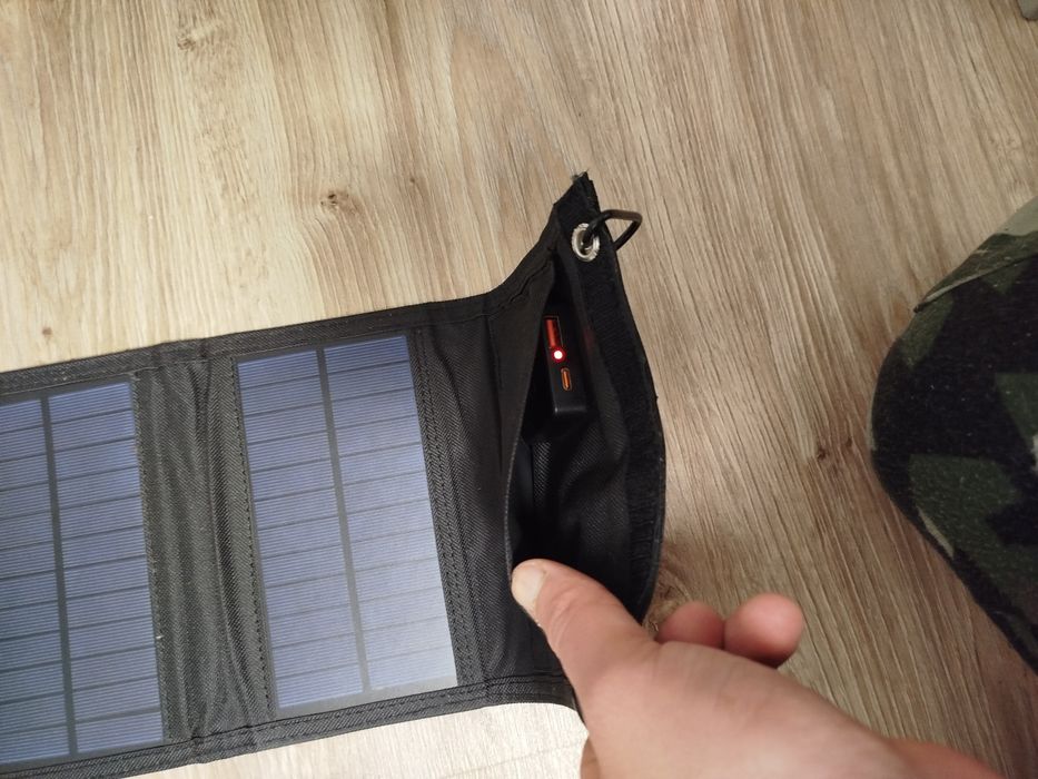 Складна портативна сонячна панель 60 Вт