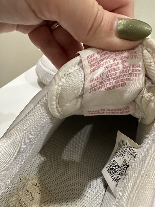 Air force 1 simbolo rosa