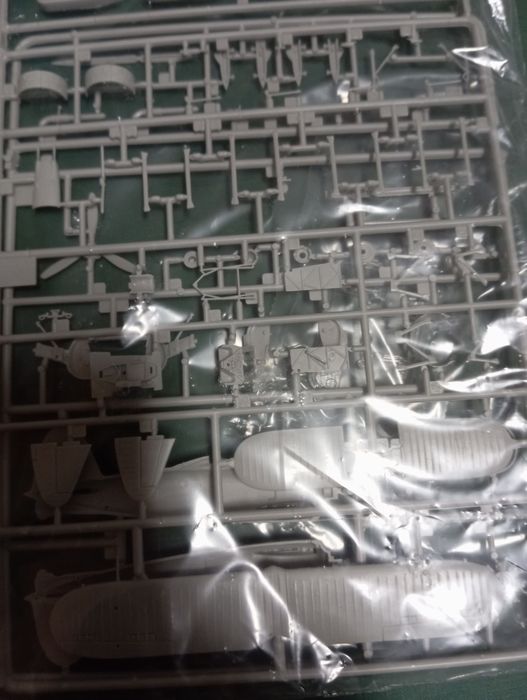 Modelismo italeri cr42 Falco (novo)