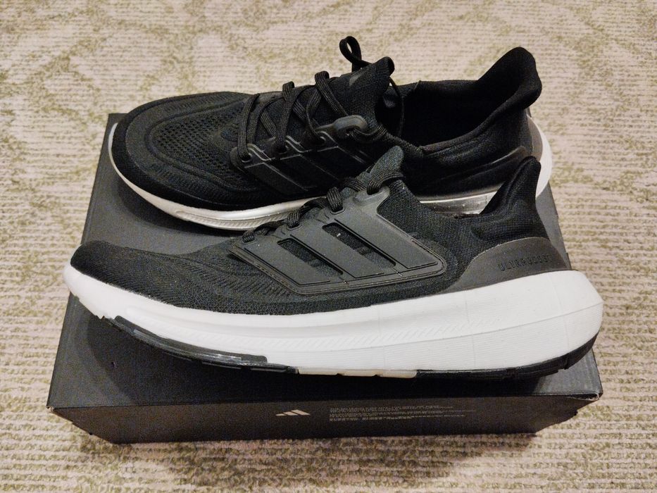 Adidas Ultraboost Light US10,5-UK10