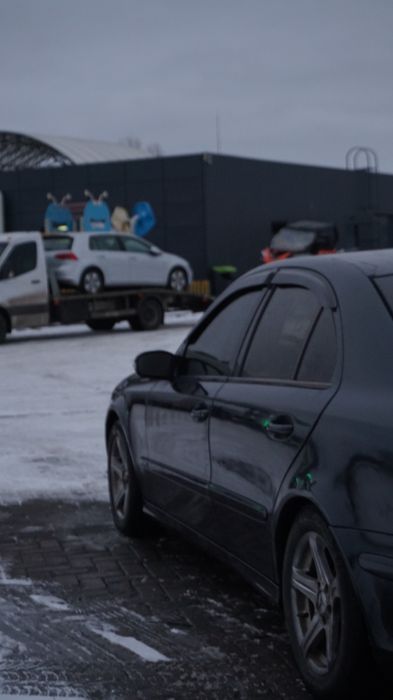 Mercedes w211 2.7 e-class