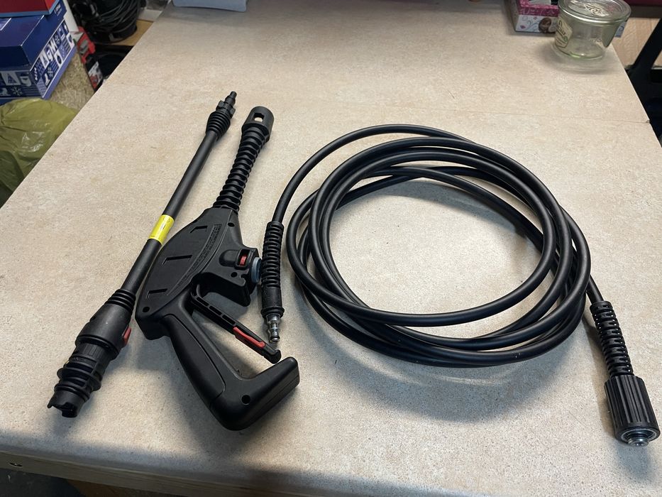 Myjka wysokociśnieniowa.