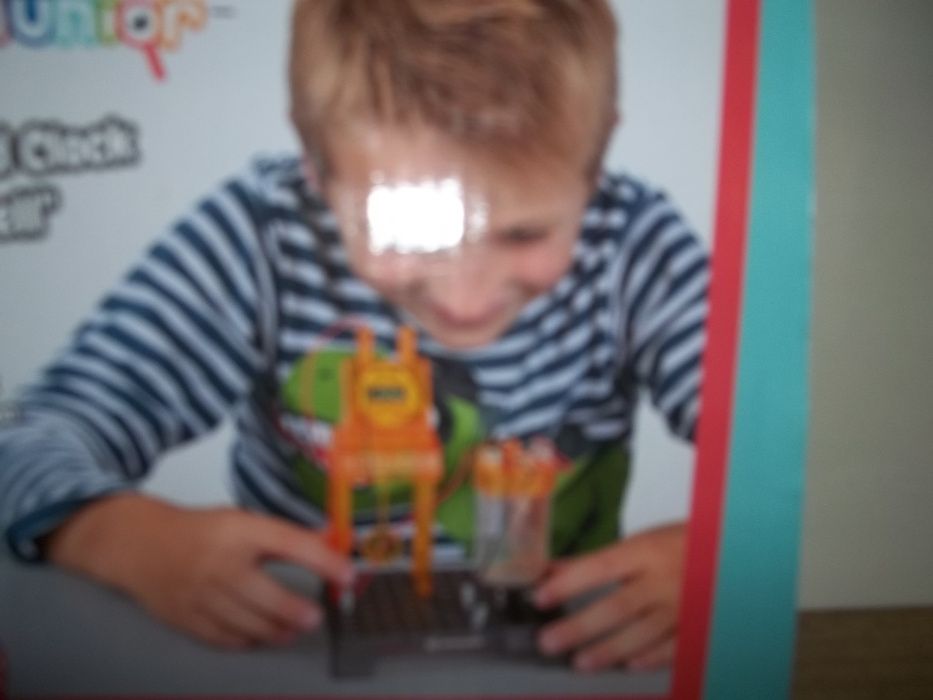 Mały odkrywca, laboratorium, eksperymenty , majsterkowicz, wynalazca