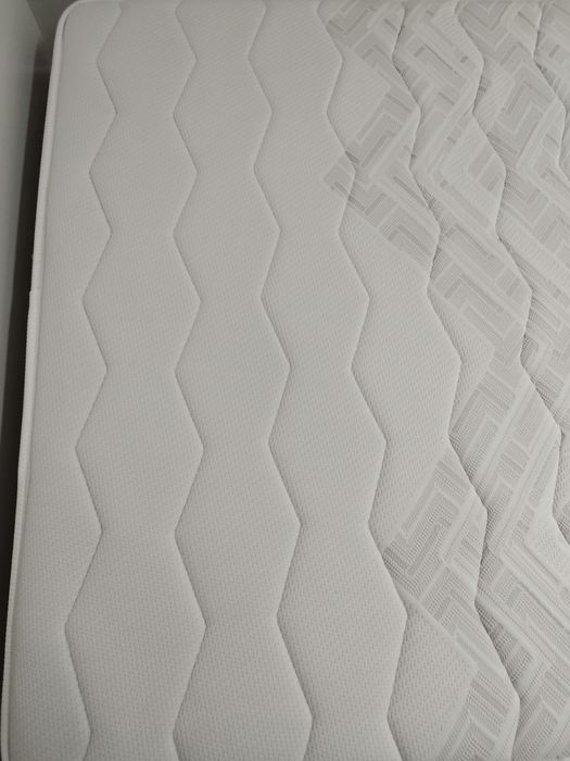 Colchão como NOVO 2mx1,50