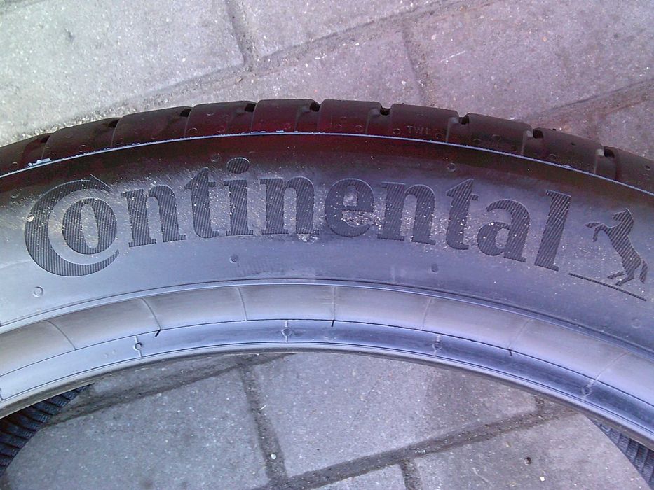 Opony 255/40/21 Continental 2szt DEMO