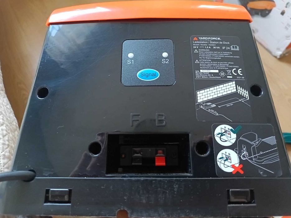 Robot koszący kosiarka
