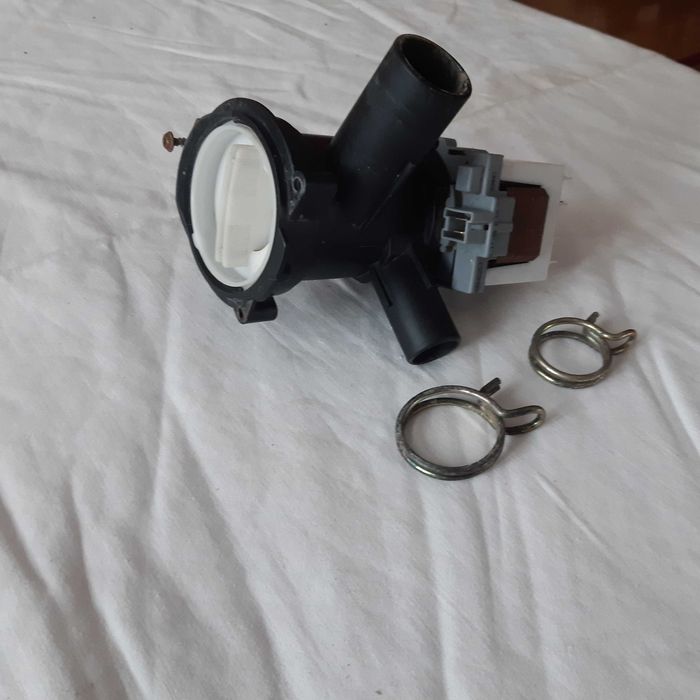 Pompa odpływowa bosch M50