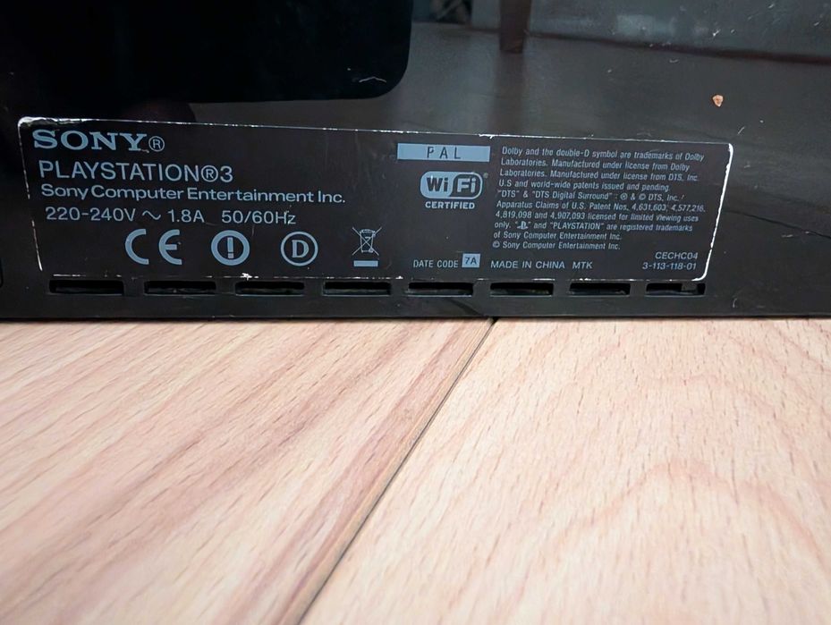 Consola PlayStation 3 modelo cechc04
