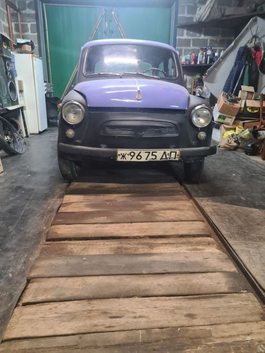 Автомобиль ЗАЗ 965