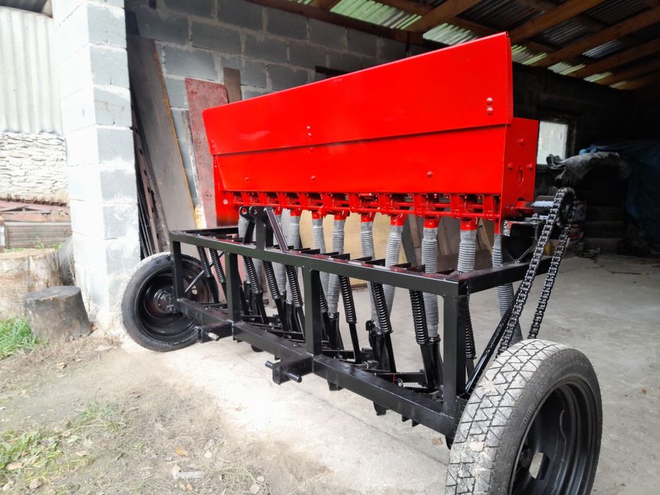 Сівалка зерно-травʼяна 1,6м