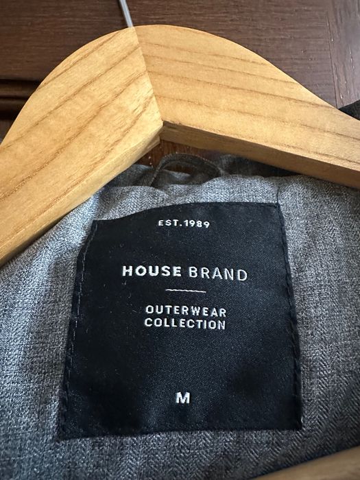 Пуховик House, розмір М