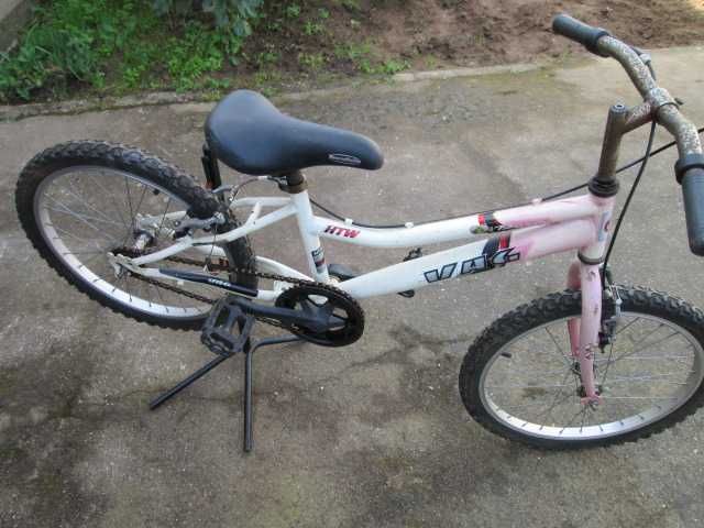 Bicicleta   de  montanha  20