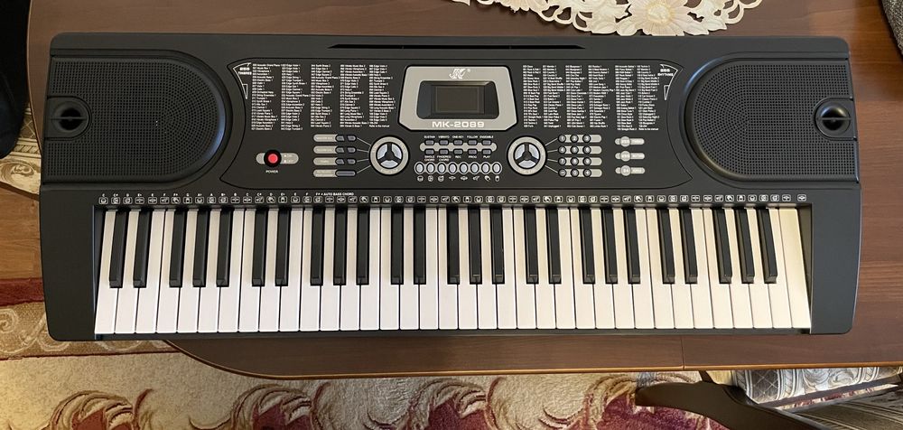 Синтезатор