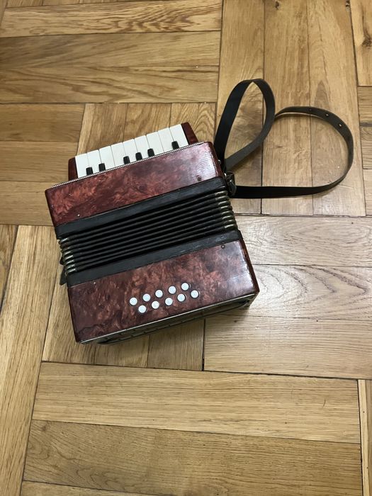 Akordeon małysz 10 prl stary zabytek