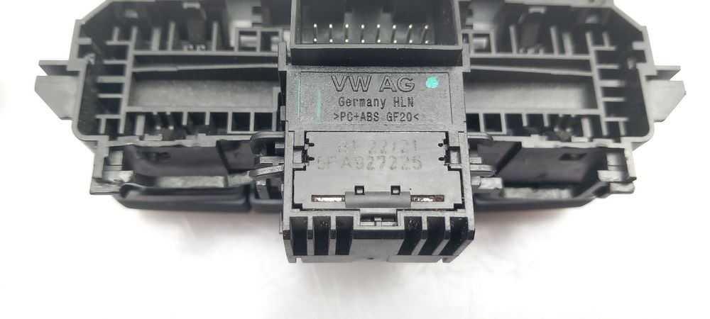 Travão de mão / parque SEAT Leon Sportstourer (KL8)