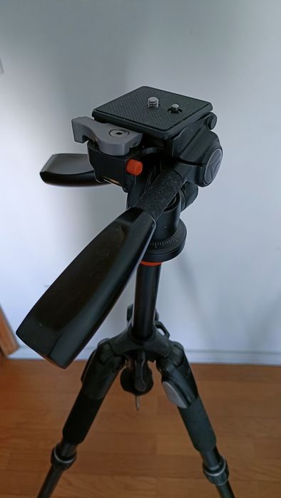 Vanguard Alta 225 CP Tripod64286573405186124