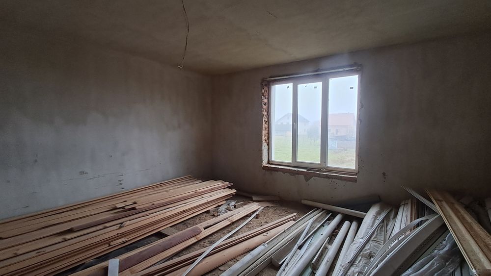 Продається великий будинок в смт Отинія _vv