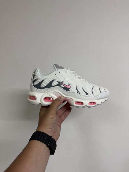 Кросівки Nike Air Max TN Plus White Grey Pink II (36-41)
