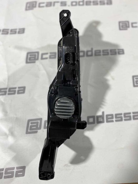 Противотуманная фара LED Ford Fusion 2017-18