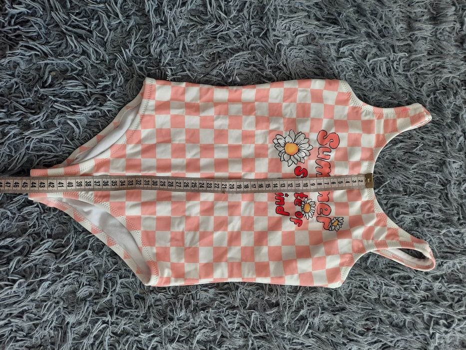 Купальник суцільний новий