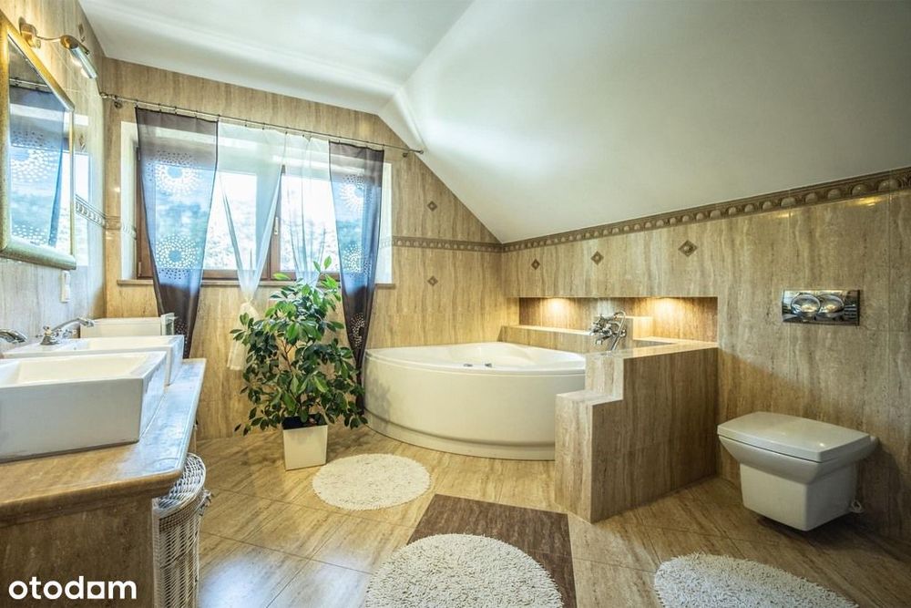 Wyjątkowy dom otulony lasem | Sokolniki-Las