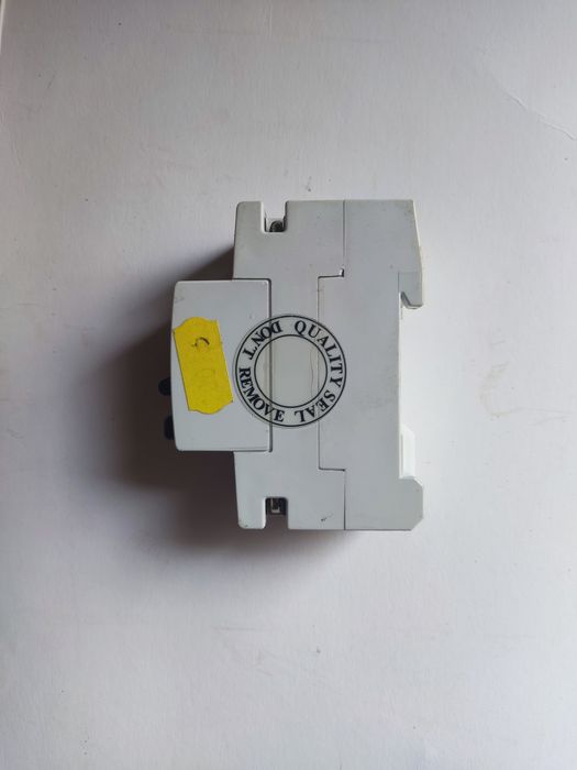 Residual Current Circuit Breaker (RCCB) 125A64343239544449121