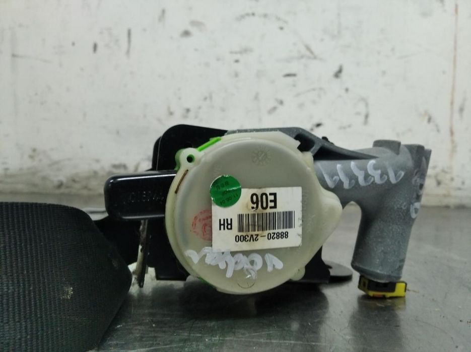 Cinto De Segurança Frente Direito Hyundai Veloster Fs