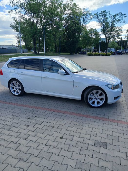 Bmw e91 330xd 2009r