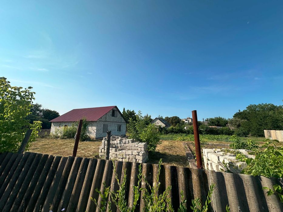 Продам капітальний житловий будинок, 10 хвилин від метро Індустріальна