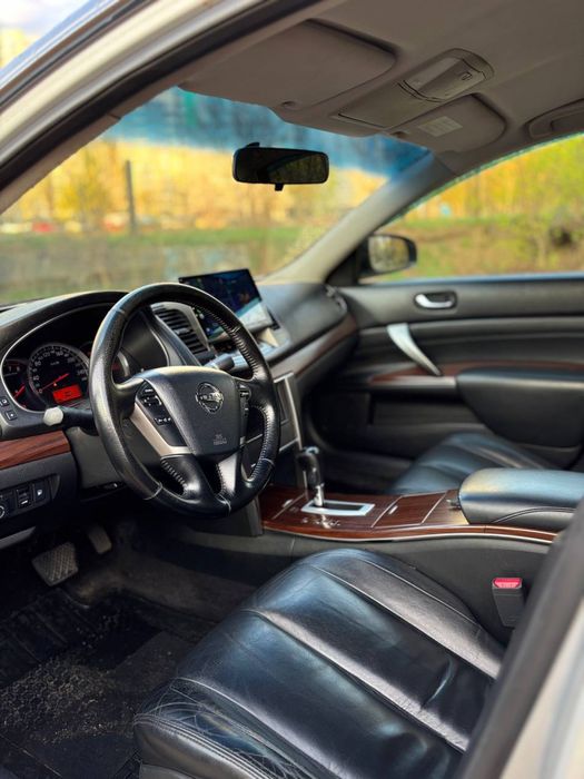 Nissan Teana  250 XL