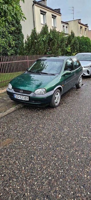 Opel Corsa B 1.4/60KM Sprawny przegląd i oc 05.2027 orygonał 130 tyś/km.Gliwice