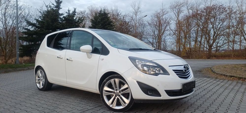 Opel Meriva 1.4 T 140 KM • Panorama*Nawigacja * Alufelgi*COSMO*Super stan