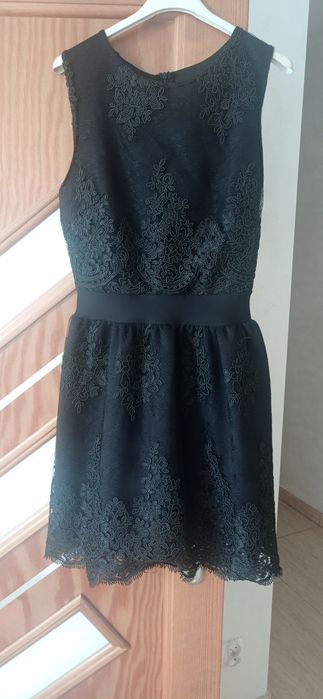 Sukienka czarna dla nastolatki 158/164