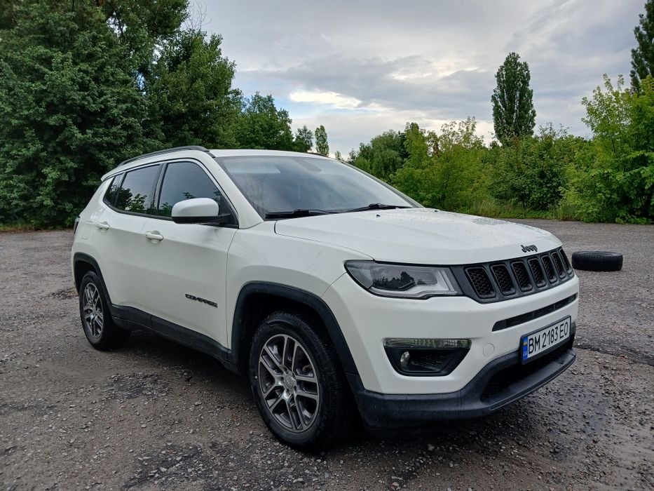 Продам авто джип компас кiнець 2019 року в гарному доглянутому станi.
