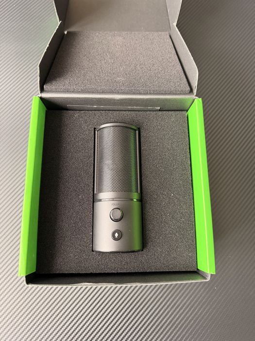 Мікрофон Razer Seiren X