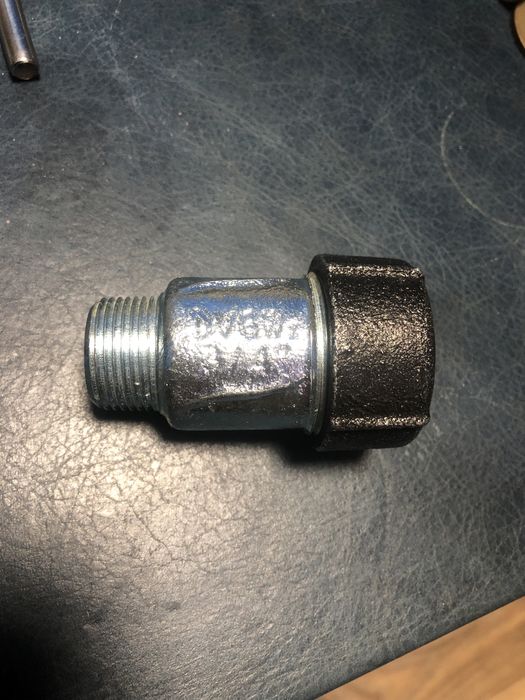 обжимная соединительная Муфта 3\4 дюйма наружная резьба.