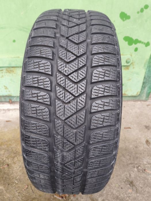 Pirelli Sottozero 3 225x50 R17 6+mm