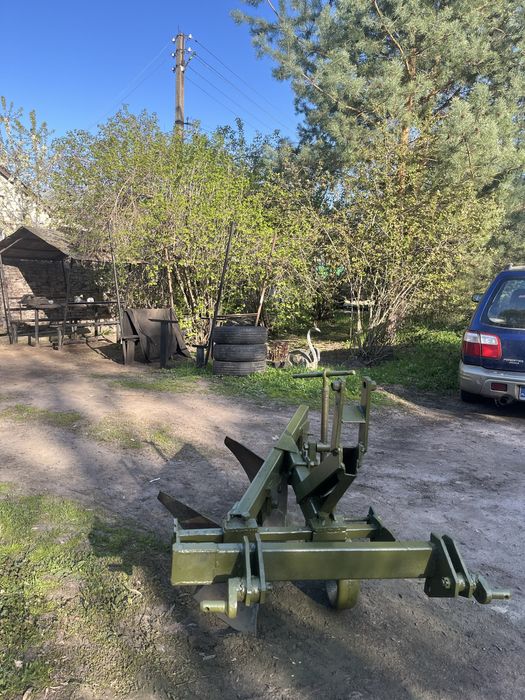 продам плуг до мінітрактора