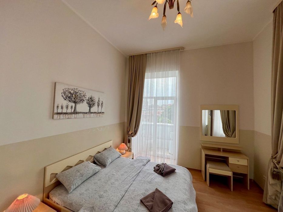 Знижка 40% на вечір Центр метро Хрещатик  Люкс Подобово Лютеранська 7