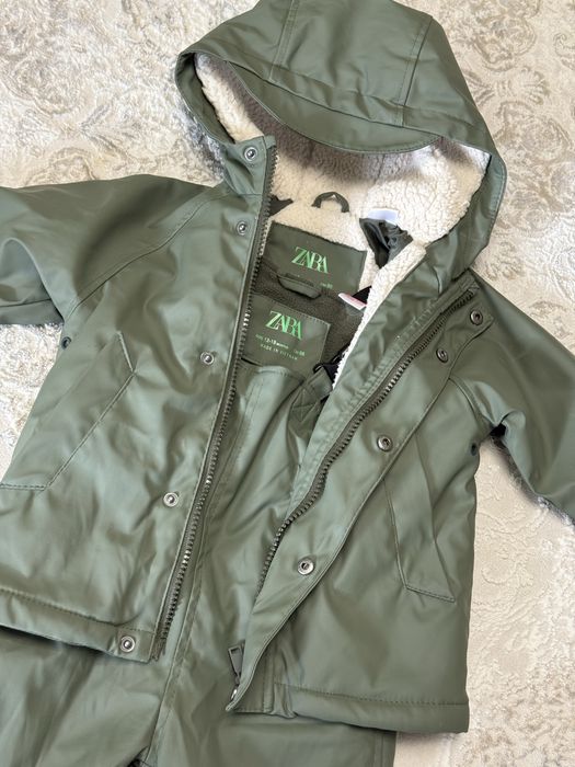 Дощовик Zara / куртка / комбінезон водонепроникний