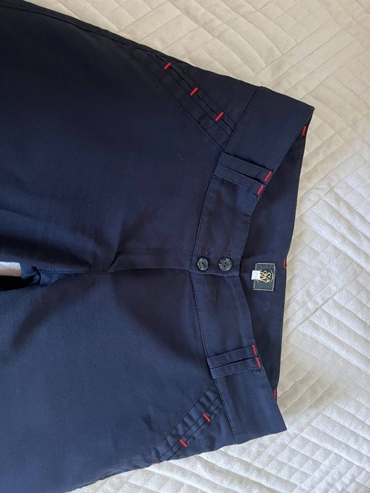 Жіночі класичні брюки