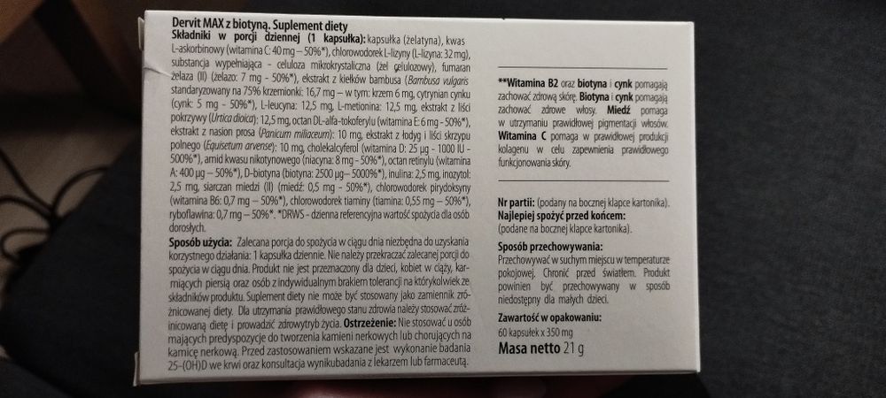 Suplement diety na włosy Dervit Max